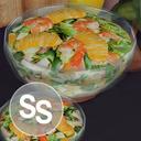Salad with shrimp and orange